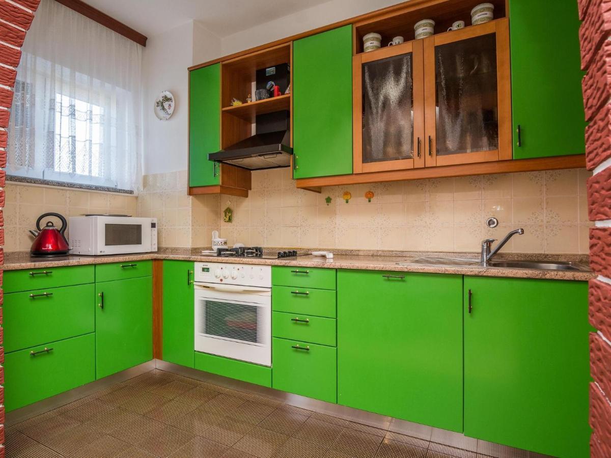 Apartments In House Liveric, In Vir At The Beach Luaran gambar