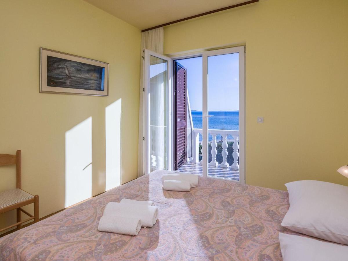 Apartments In House Liveric, In Vir At The Beach Luaran gambar